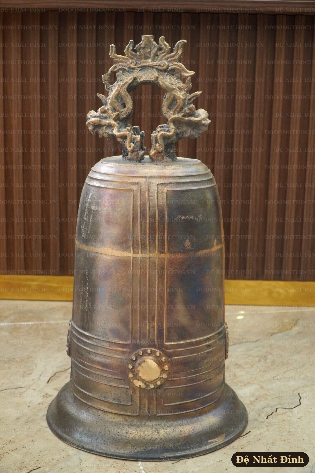Chuông đồng đỏ