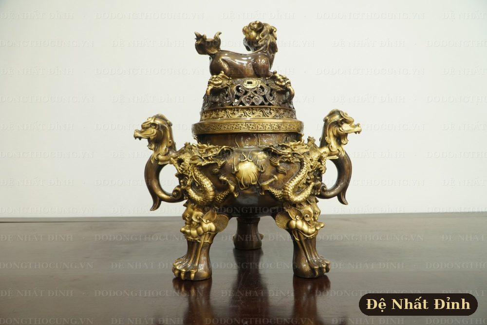 Lư xông trầm bằng đồng