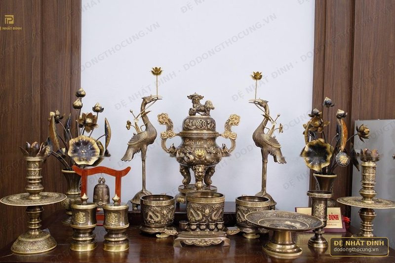 Bộ ngũ sự Phụng Gia Tiên tứ linh hun cổ đủ phụ kiện