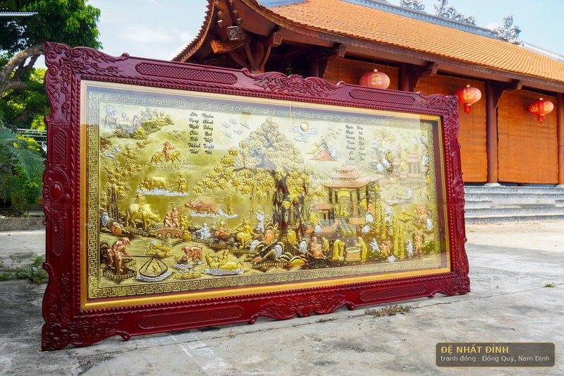 Tranh đồng quê dát vàng, khung gỗ sơn đỏ hoa văn — ảnh 3