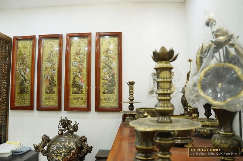 Bộ Tứ quý khung gỗ hương, treo cạnh gian thờ — ảnh 14