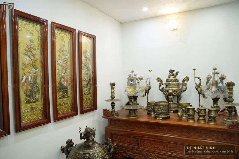 Bộ Tứ quý khung gỗ hương, treo cạnh gian thờ — ảnh 2