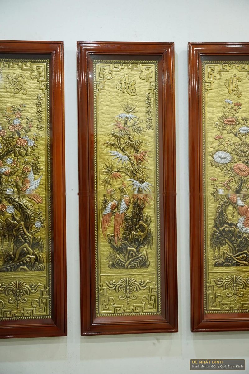 Bộ Tứ quý khung gỗ hương, treo cạnh gian thờ — ảnh 7